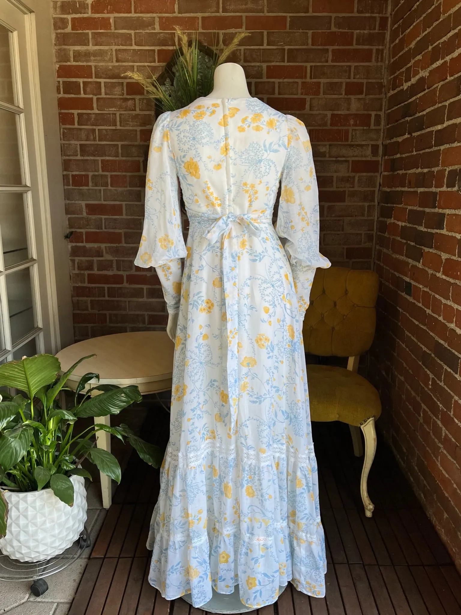 1970s Blue Floral Gunne Sax Maxi Dress