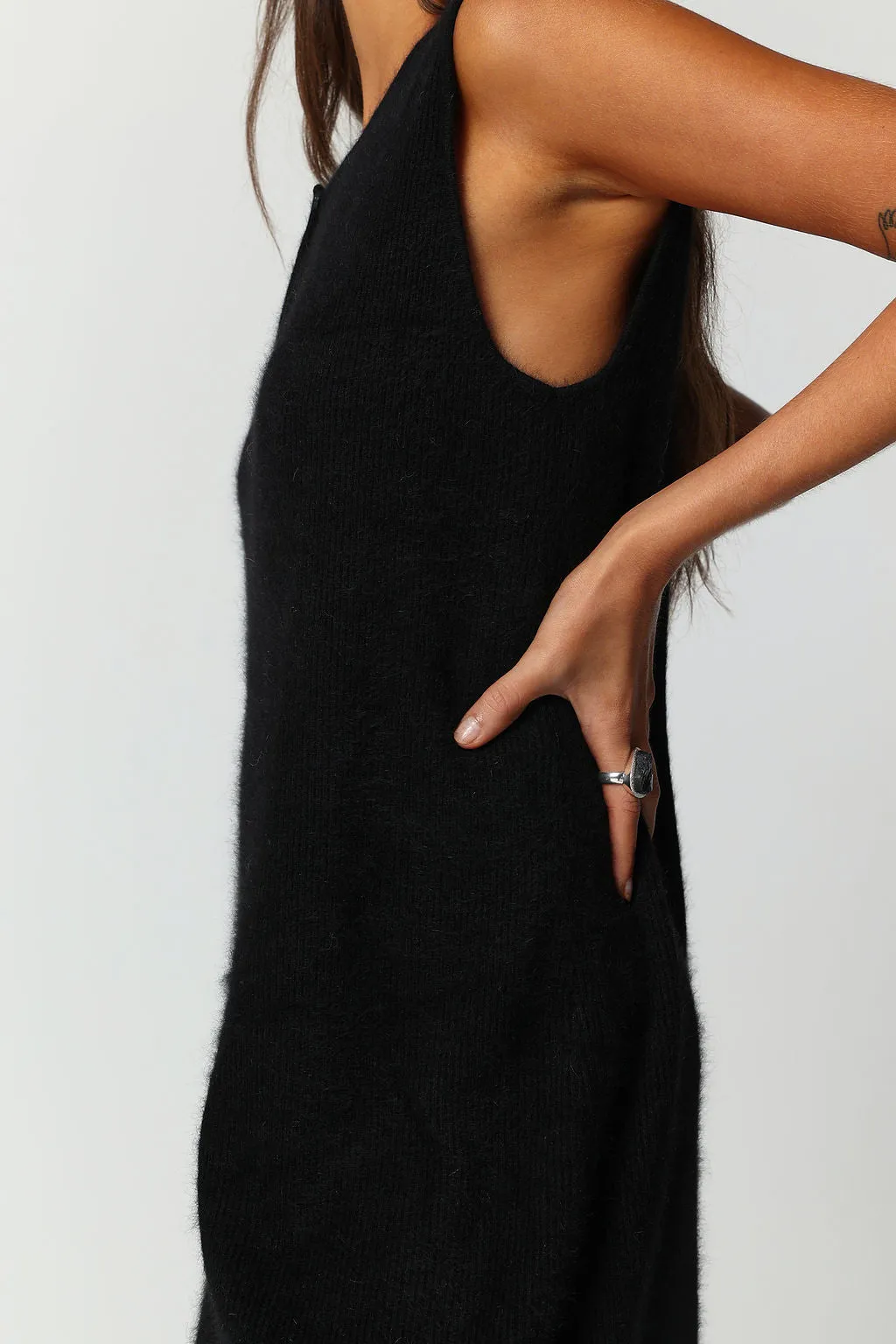 AMALI KNIT DRESS