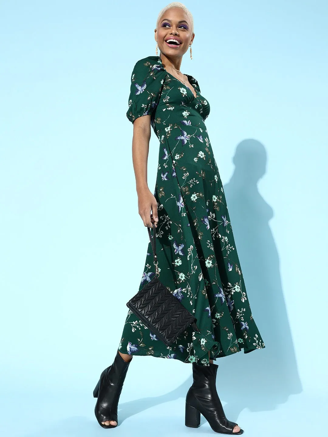 Berrylush Women Green & Blue Floral Printed Sweetheart Neck Flared A-Line Maxi Dress