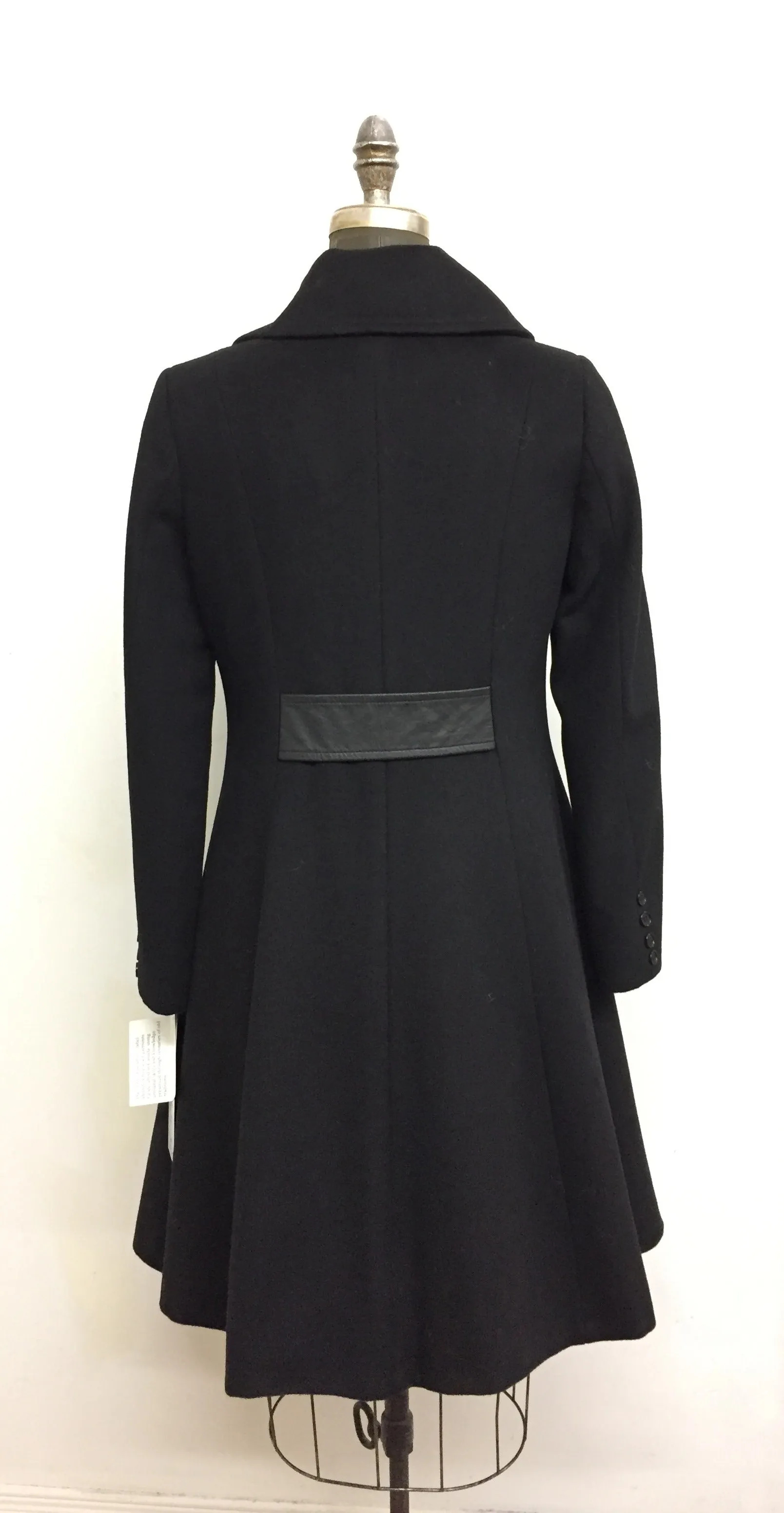 Elisabeth Fit & Flair Coat- Cashmere & Wool Blend