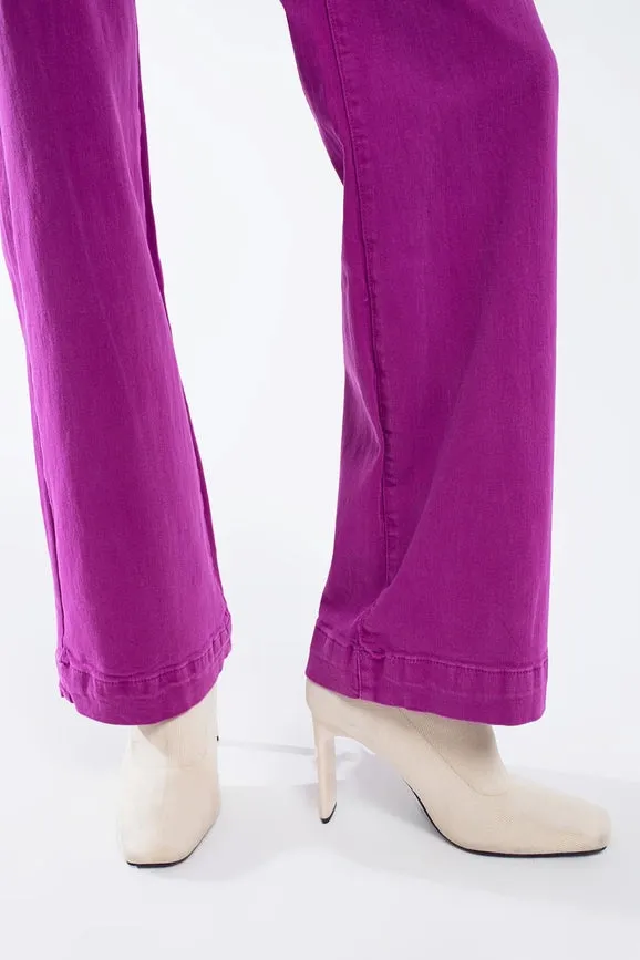 High Waisted Front Pockets Flare Jeans in Magenta