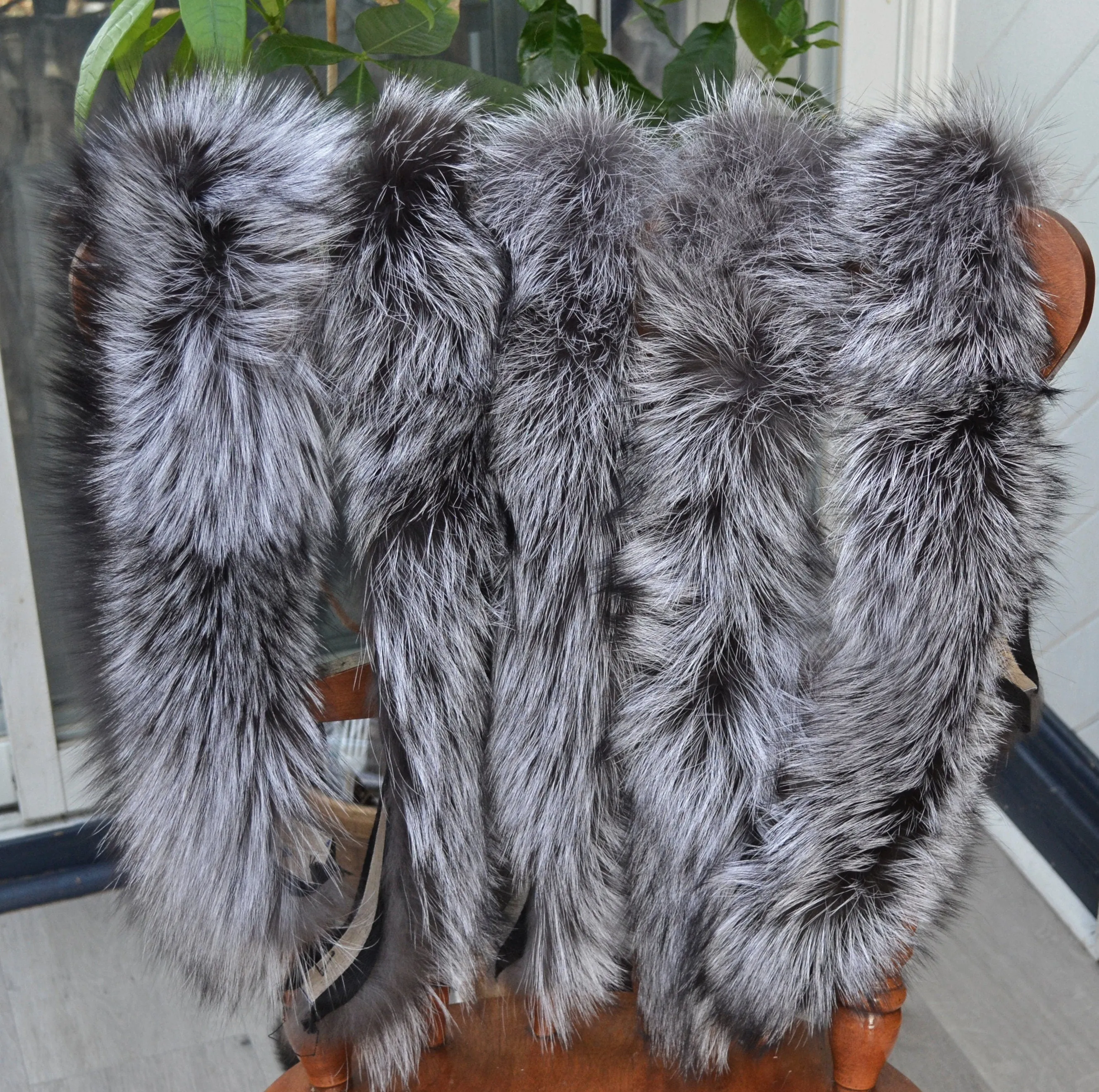 READY to SHIP, XL Real Silver Fox Fur Trim Hood, Large Fur collar trim, Fox Fur Collar, Fur Scarf, Fur Ruff, Fox Fur Hood, Fox Fur, Stripes