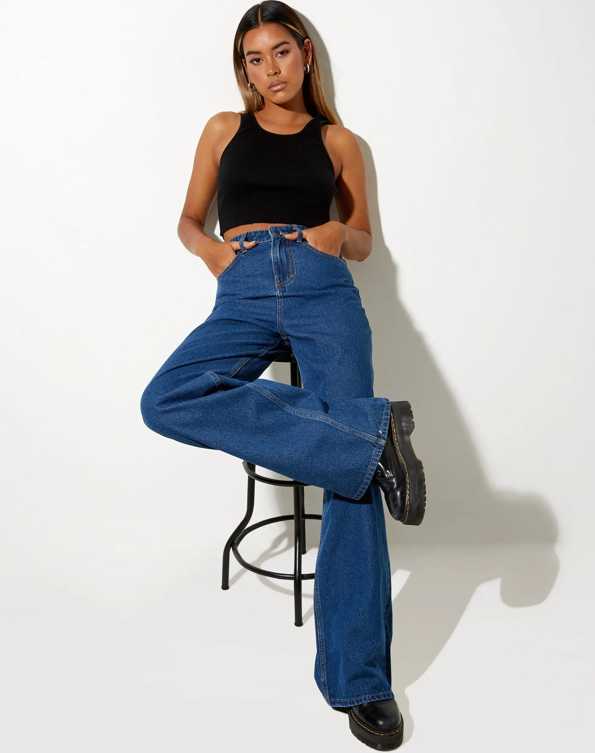 Roomy Extra Wide Jeans in Classic Blue