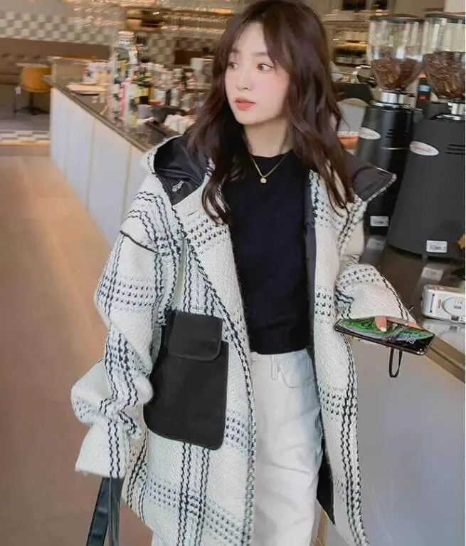 Stylish Plaid Winter Cape Coat for Women with Hood