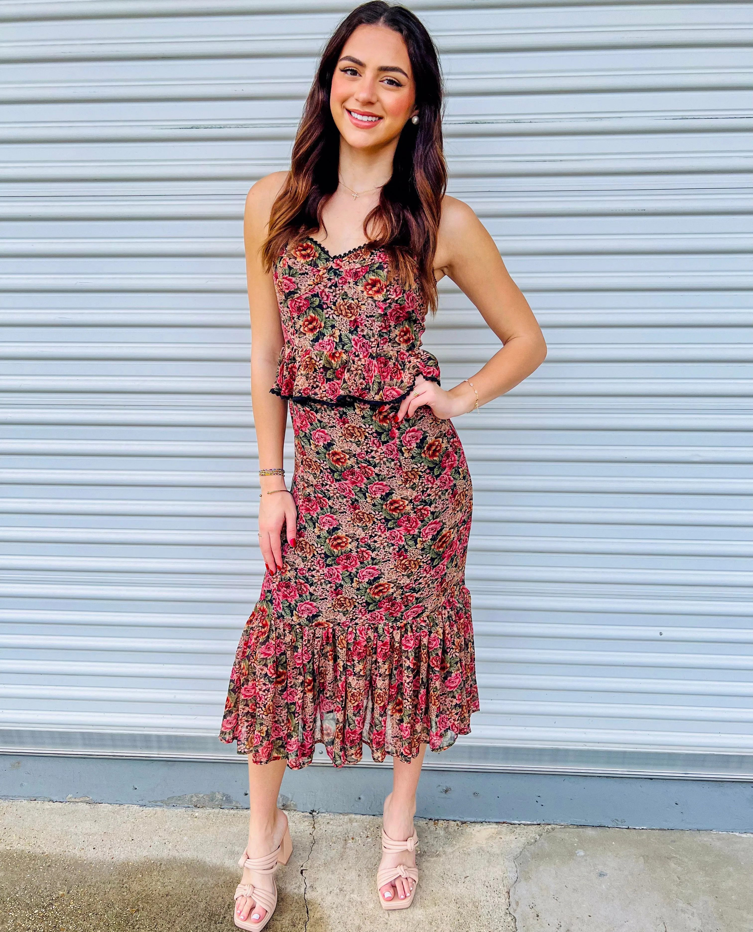 VINTAGE FLAIR ROSE RUFFLED MAXI DRESS