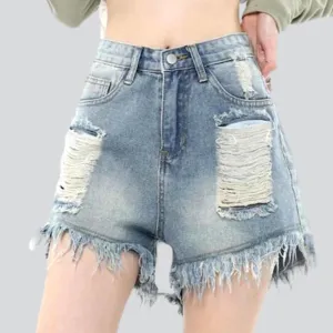 Wide-leg ripped women's denim shorts