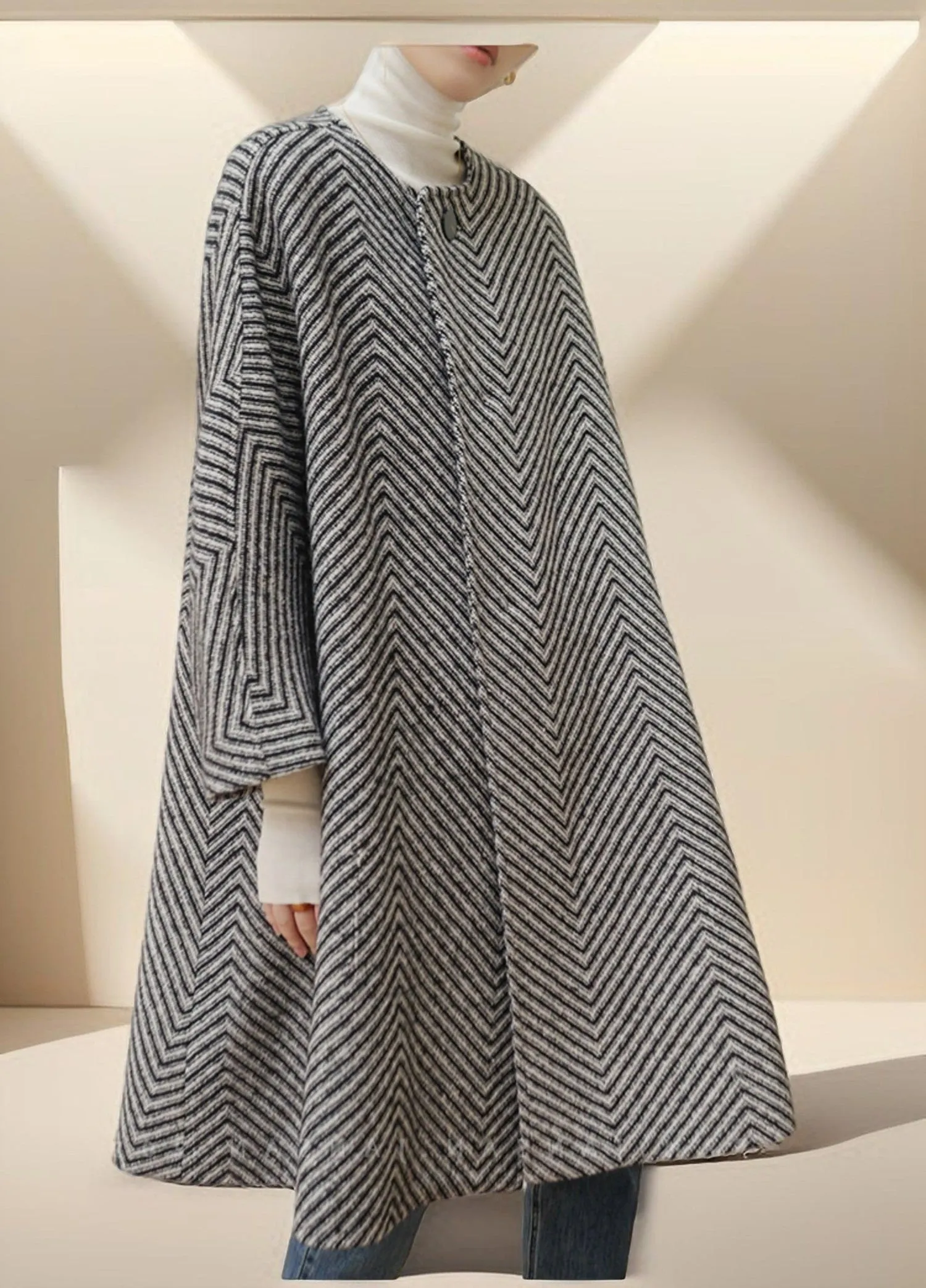 Women's Black and White Zig Zag  Wool Coat